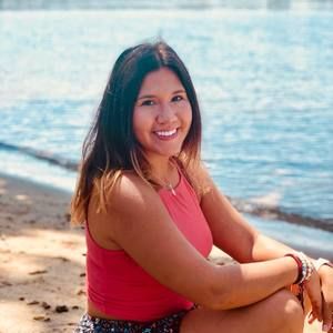 Meet your Posher, Anna